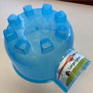 Kaytee Blue Large Igloo Small Animal Resting Spot